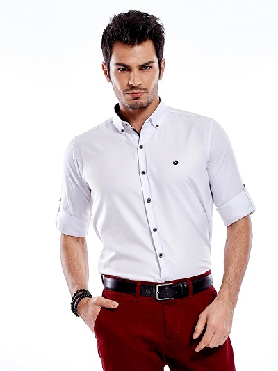 Białe koszule męskie: klasyk w garderobie