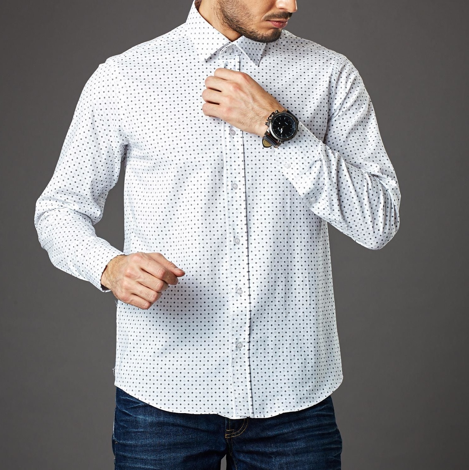 Modne koszule męskie – sprawdź nasz przegląd